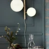 Sisustusvalaisimet^ Aneta Lighting seinävalaisin Molekyl mattamessinki