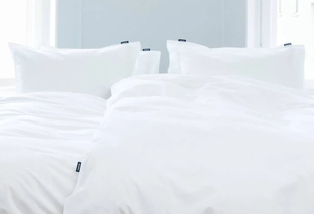 Vuodetekstiilit^Familon Percale tyynyliina valk 55x65