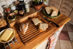 Veitset Ja Leikkuulaudat^Fiskars Functional Form leipälauta bambu