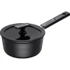 Keittoastiat^Fiskars Hard Face kasari 1,8 l kannella