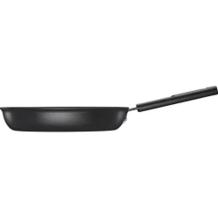 Paistoastiat^Fiskars Hard Face Paistinpannu 24 cm