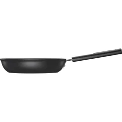 Paistoastiat^Fiskars Hard Face paistinpannu 20 cm