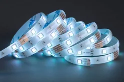 Sisustusvalaisimet^Heat RGB LED-nauha 5 m kaukosäädin IP20