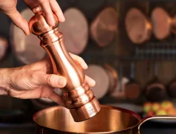 Keittiötarvikkeet^Peugeot Paris Chef Copper suolamylly 22 cm