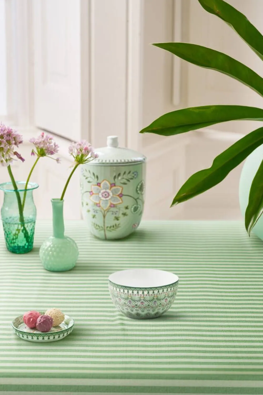 Astiat^Pip Studio kulho Lily&Lotus Moon Delight 12 cm Light Green