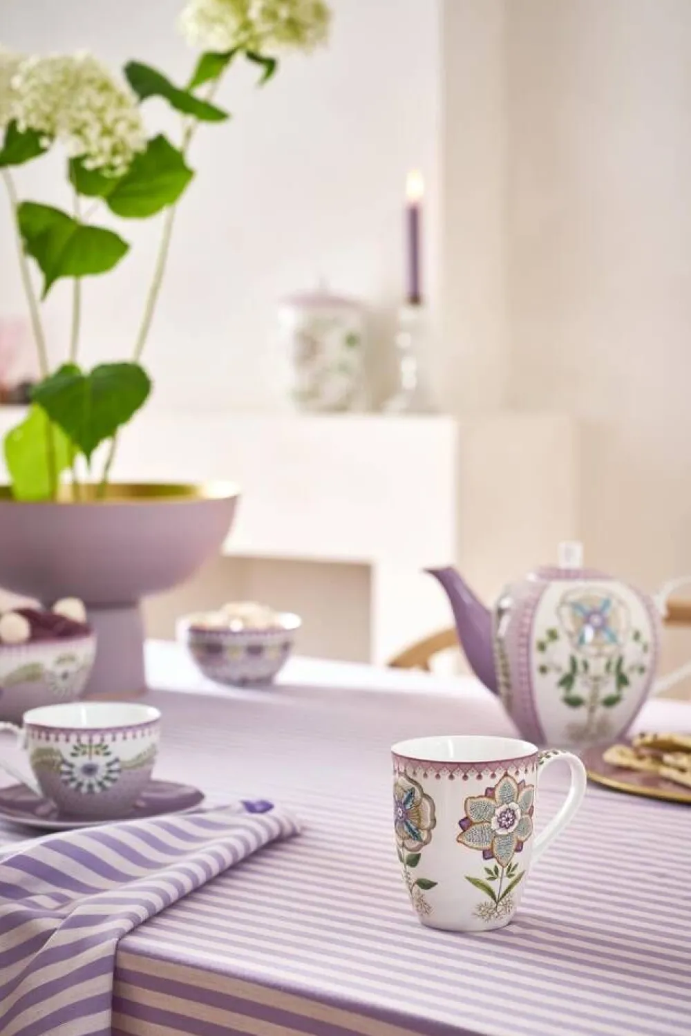 Astiat^Pip Studio mukisetti Lily&Lotus 350 ml