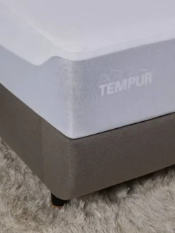 Vuodetekstiilit^TEMPUR 140x220x31 cm muotoonommeltu suojalakana Cooling TENC