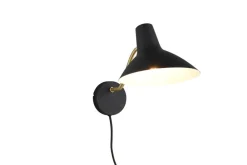 Sisustusvalaisimet^Trio Lighting seinävalaisin Traveller E27 mattamusta/mattame