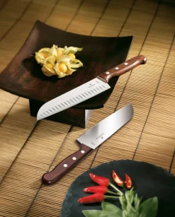 Veitset Ja Leikkuulaudat^Victorinox Santoku 17 cm puukahvalla