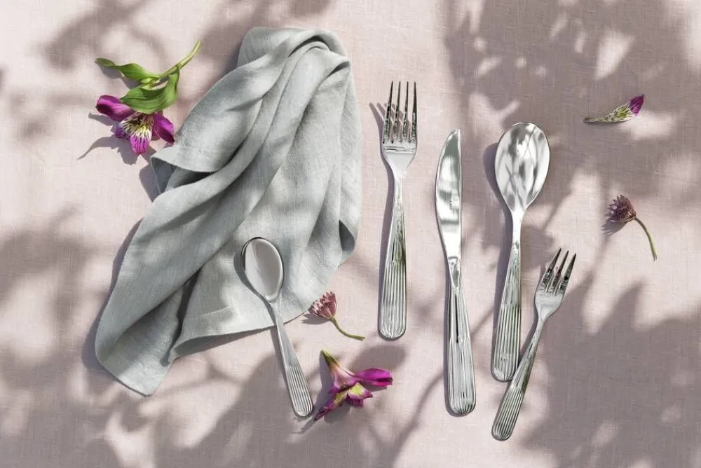 Aterimet^Villeroy&Boch Rose Garden Aterinsetti 44x29x6,5 cm 30-os.