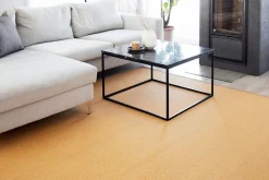 Keskilattiamatot^VM-Carpet Lyyra 71 keltainen, 133*200 cm, kantti 41