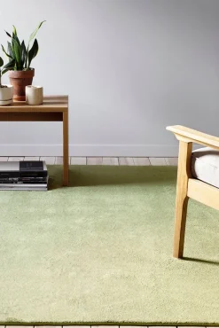 Keskilattiamatot^VM-Carpet Satine 572 vihreä, 160*230 cm, kantti 5784